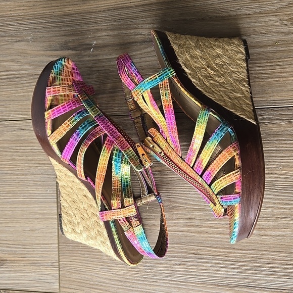 NWOT Vaneli Rainbow Animal Print Espadrilles Wedges - Picture 6 of 9
